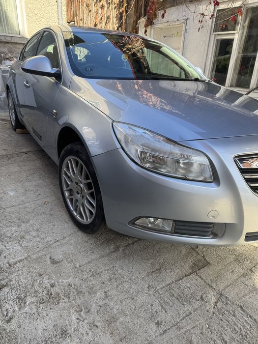 Opel insignia на части