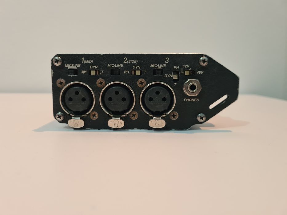 Mixer audio portabil profesional Sound Devices 302