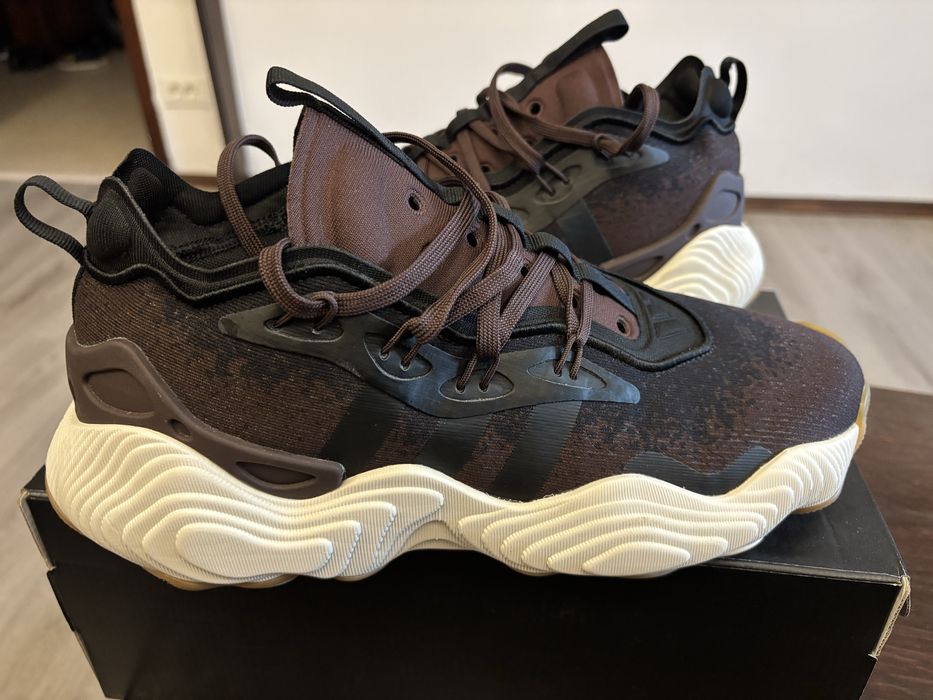 Adidas Trae Young 3, marimea 44