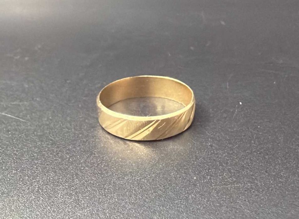 Inel de Aur 2,32gr/14k.