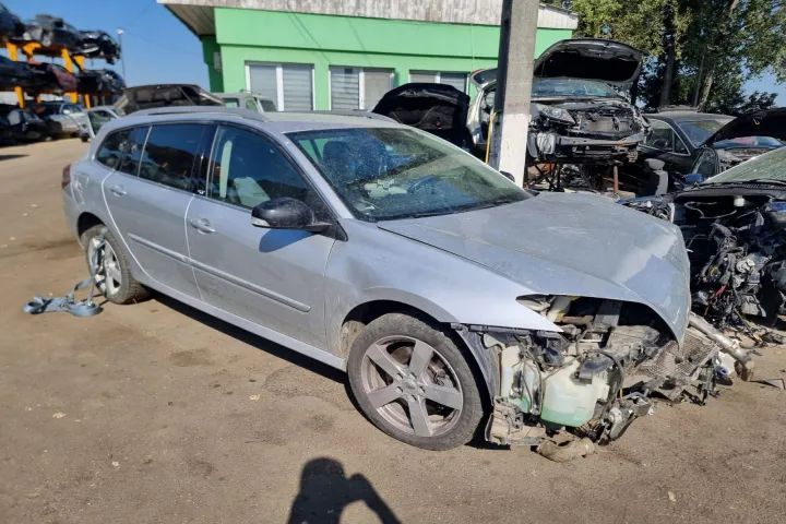 egr plafon plafoniera scaune fata spate bancheta interior gt line  Renault Laguna 3 GT  motor 2.0dci  M9R 816