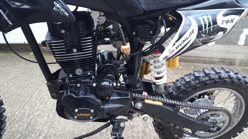 Кросов мотор Loncin 200кубика