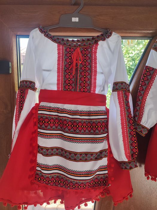Costum tradițional fetița 3-8 ani