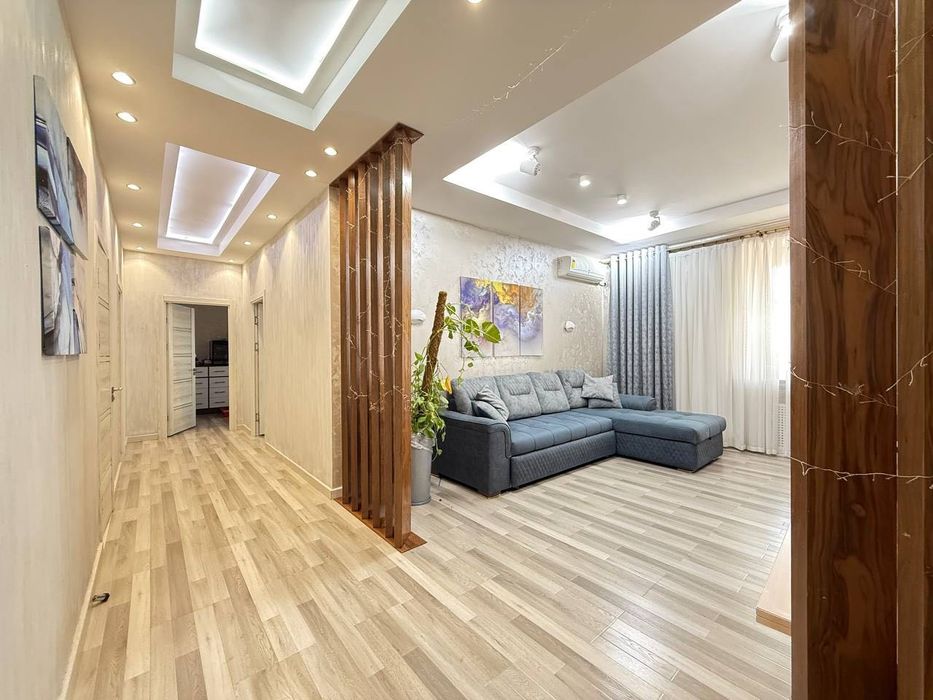 Новостройка Продается 4 комнатная квартира ремонт м.Шахристан