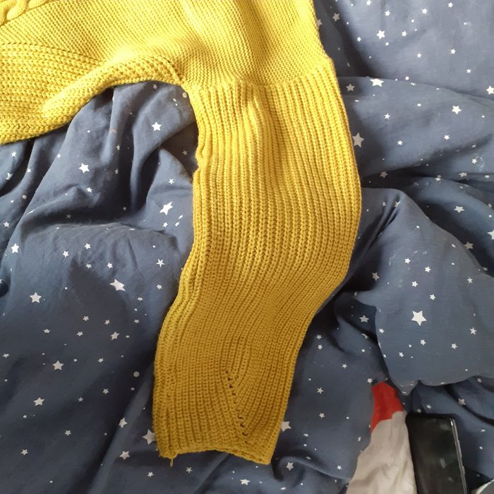 Pulover  galben Zafon