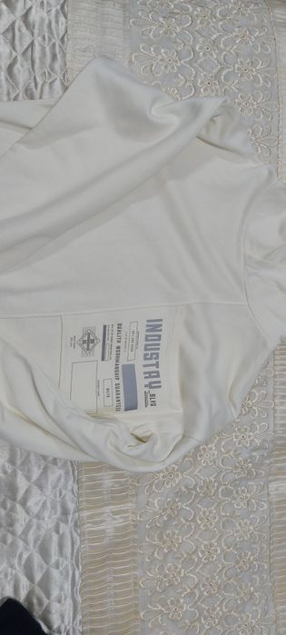 Blugi și hanorac Reserved 146