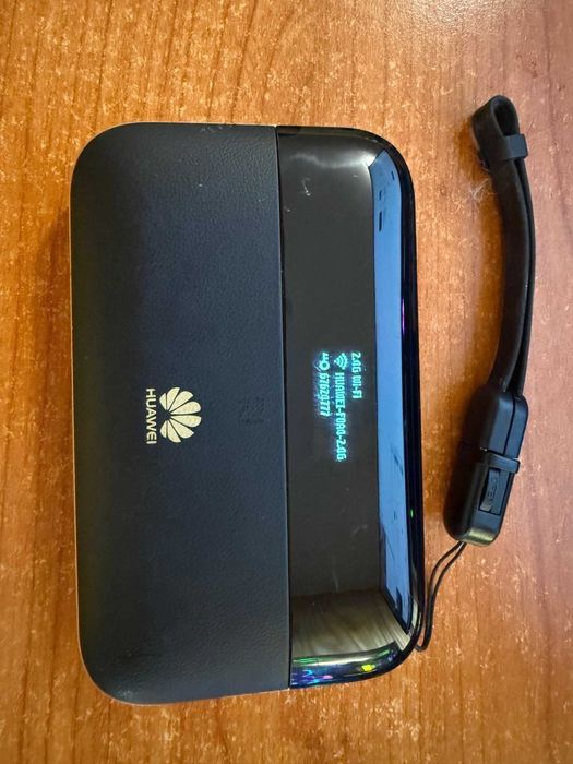 Бисквитка/Рутер LTE Хуавей E5885 WiFI router Huawei E5885LS-93a CAT6