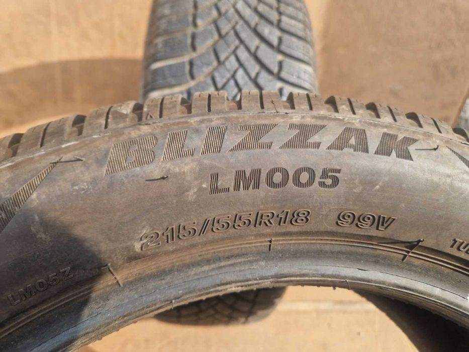 2 Bridgestone R18 215/55
Зимни гуми 
DOT3621