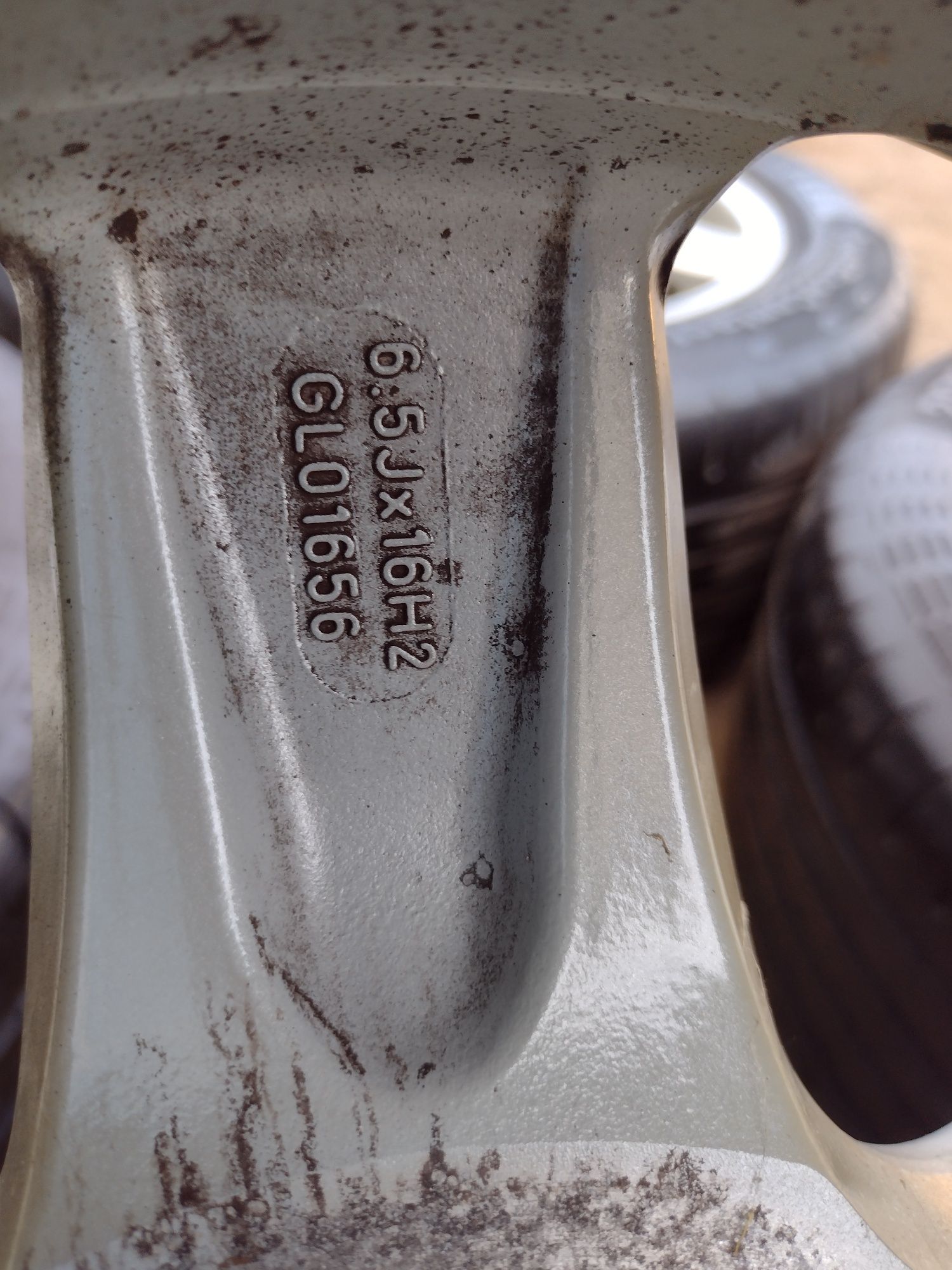 Перфектни 16-5х114.3 ЕТ52.5  6.5j Mazda 3