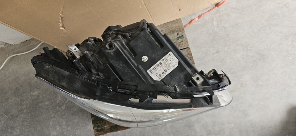 Оригинален Десен фар за BMW F10 F11 LCI Фейслифт LED Adaptive