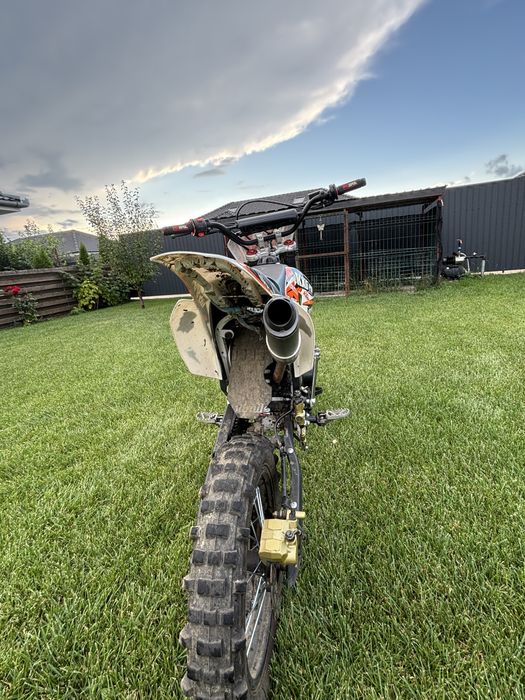 Vând kxd 125s pornire la buton
