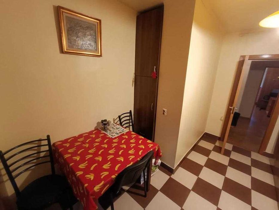 Inchiriere apartament 3 camere decomandat Calea Crangasi (parc/lac)