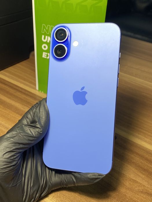 iPhone 16 Plus • 128 GB • Ultramarine