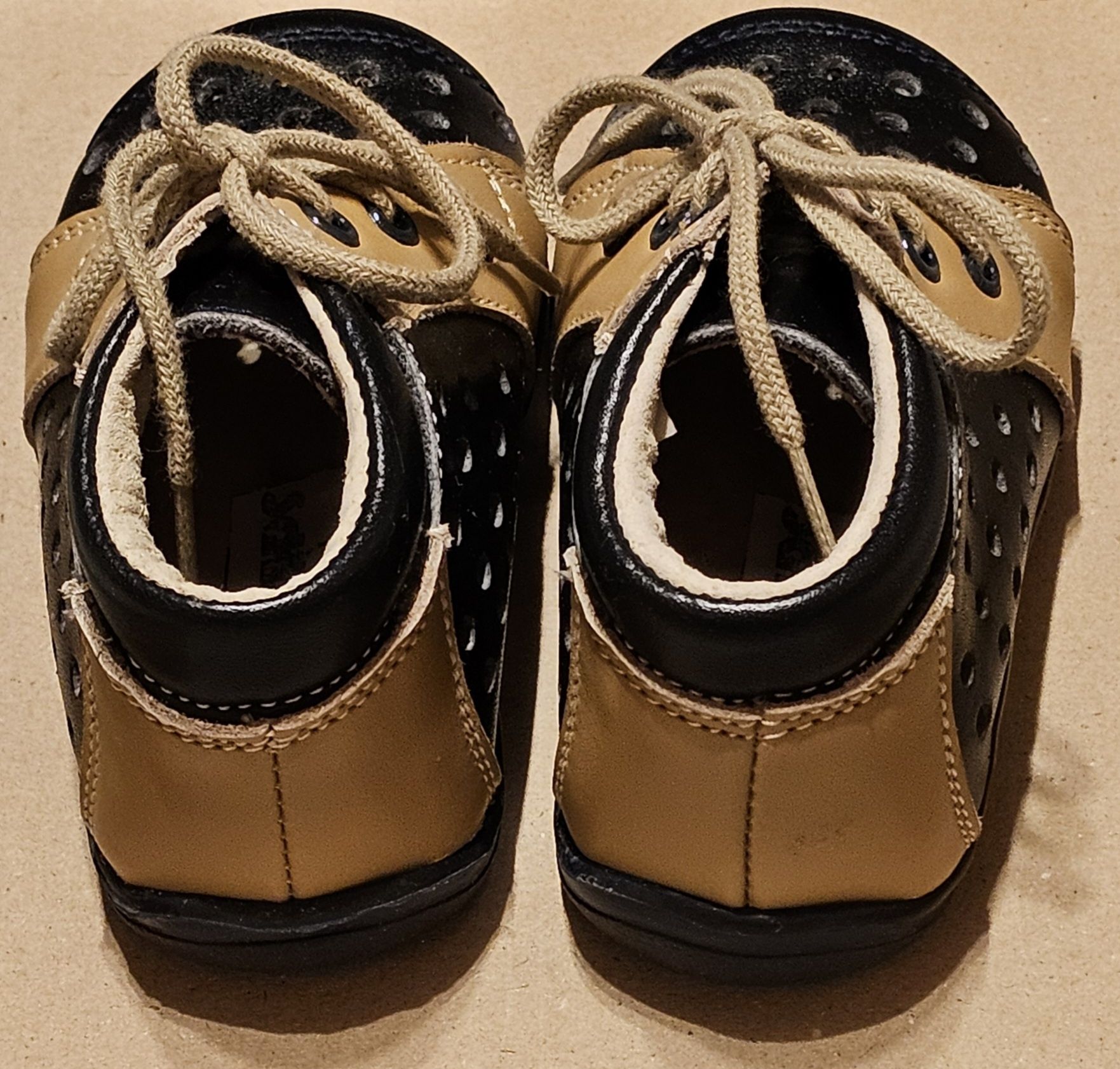 Pantofi piele copii marime 19