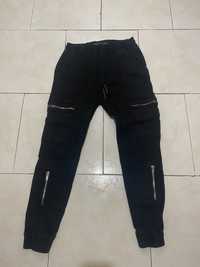 Черен дънкен панталон