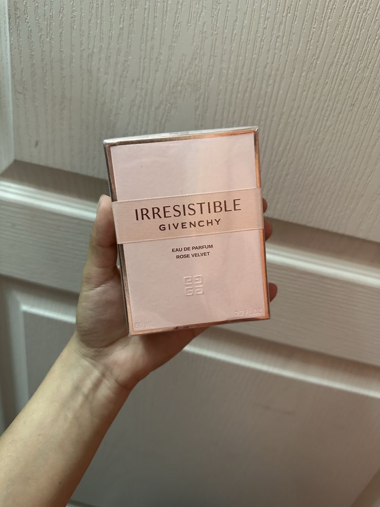 Irresistible givenchy edp rose velvet