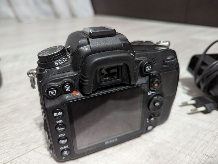 DSLR NIKON D800, D7000, Sigma 17-50 f2.8, Blitz-uri