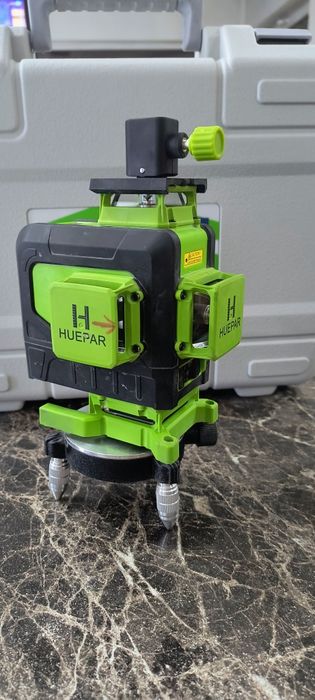 Лазерен нивелир Huepar 904DG