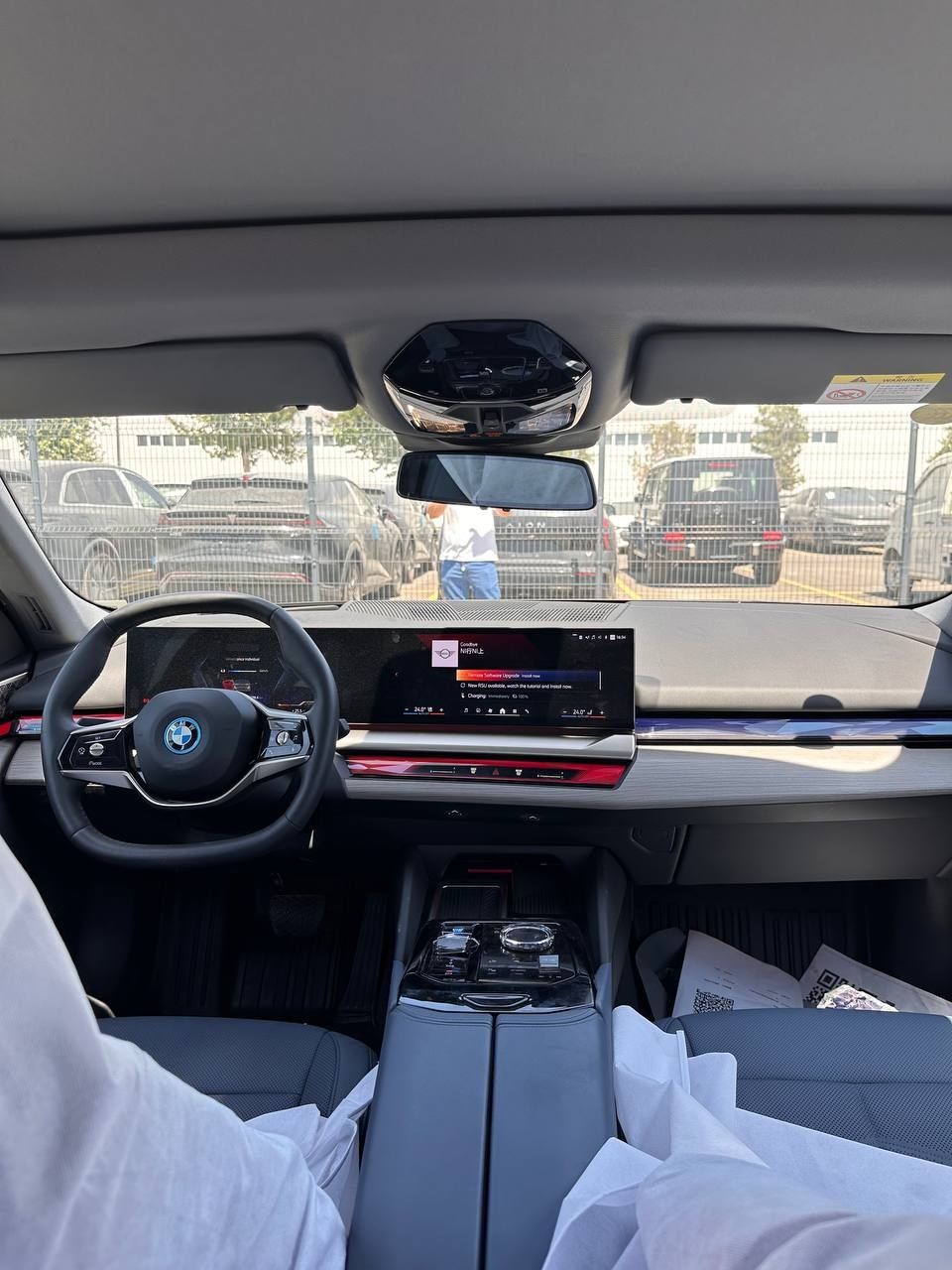 Натариус BMW i5 35L 2024 йил