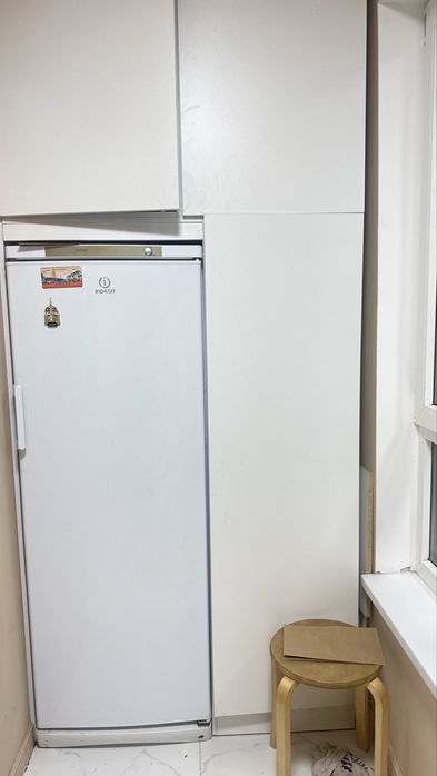 Indesit морозильник за 70.000