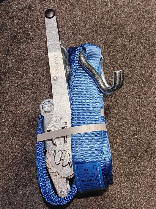 Chingi ancorare marfa