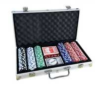Продам настольный покер 300 фишек