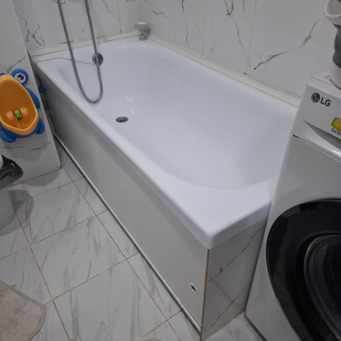 Продам Ванну размер 150/70