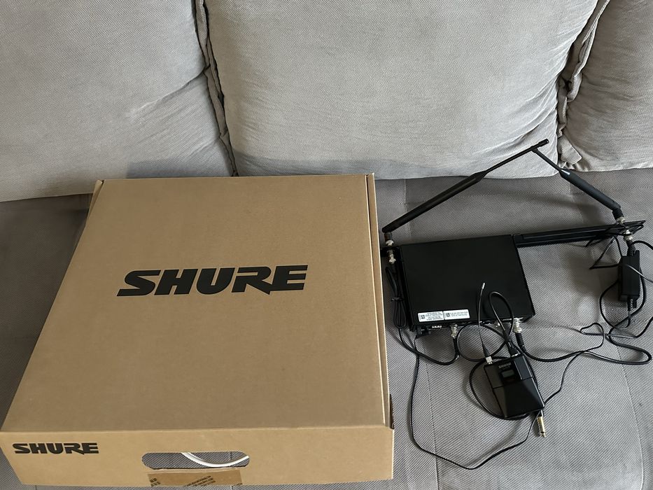 Se vinde reciver pentru instrument Shure qlxd