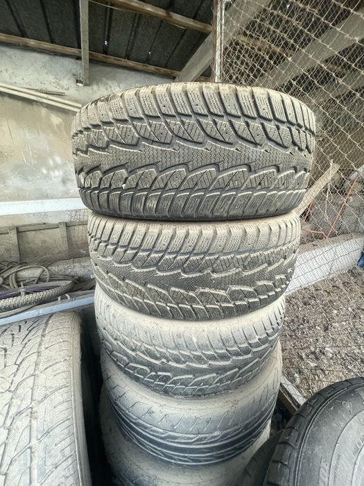 Зимние шины 285/45/r22