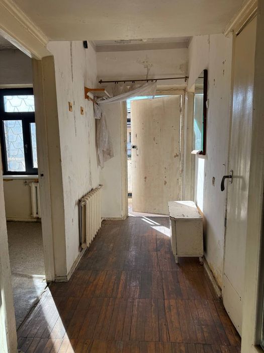 Продается Галерейного типа 1/4/4, площадь 42м² Гафур Гуляма