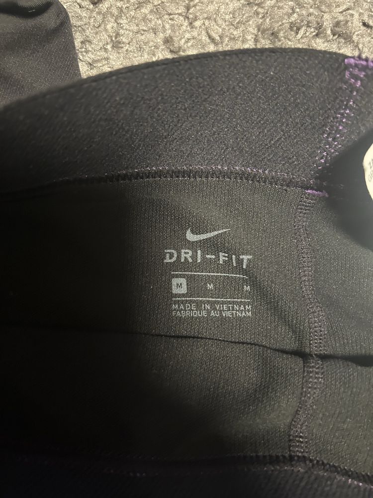 Оригинален потник NIKE и клинове NIKE i PUMA