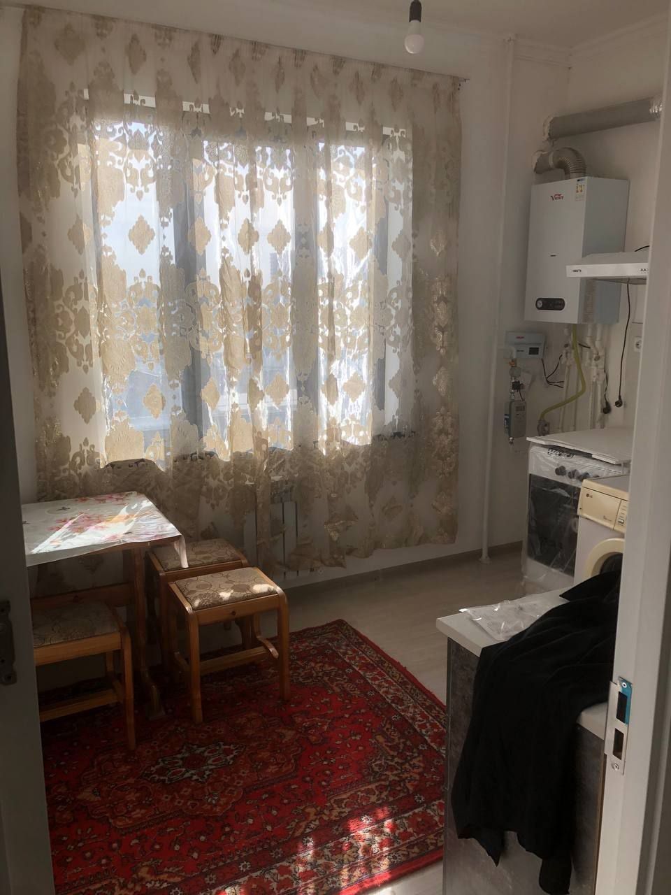 В Яшнобадском районе сдается 2х комнатная квартира