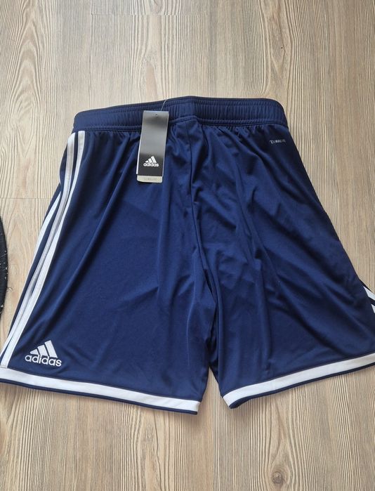 Pantaloni scurți Adidas