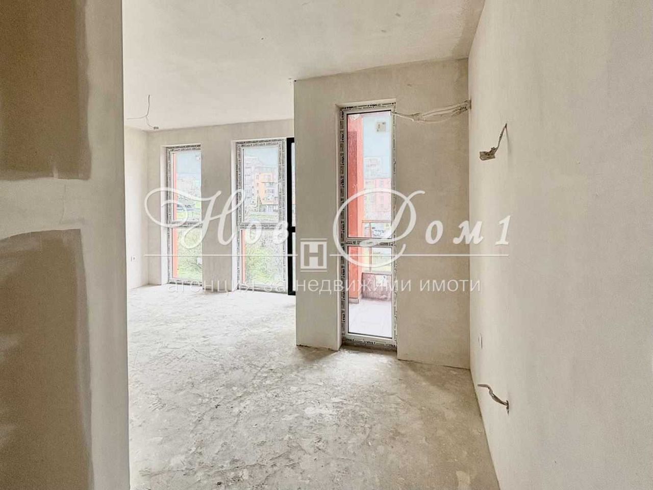 Продава се Двустаен апартамент в Варна, Кайсиева градина - 52 кв.м за 1673 €/кв.м - Снимка #2