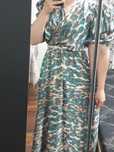 Vand rochie aproape noua !