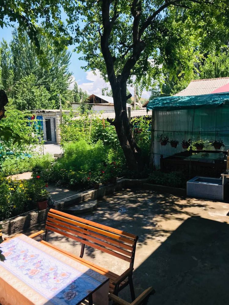 Arzon dacha charvoq