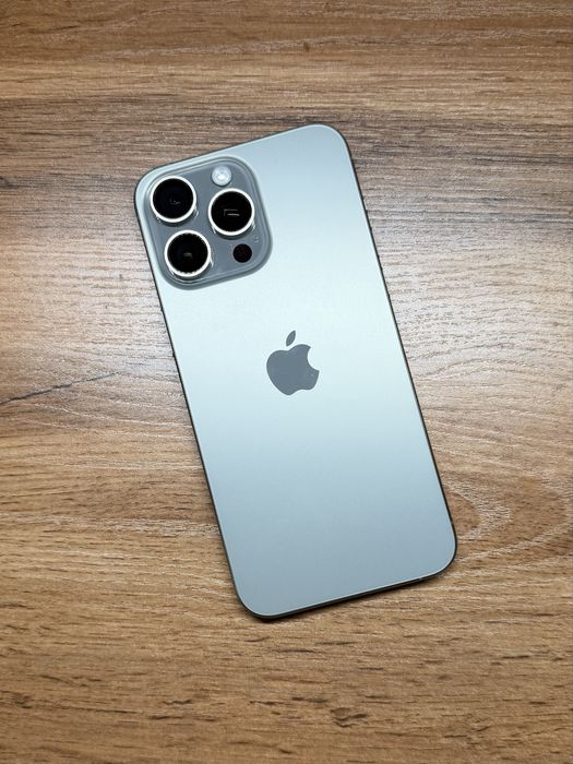 iPhone 15 Pro Max Natural Titanium 256gb