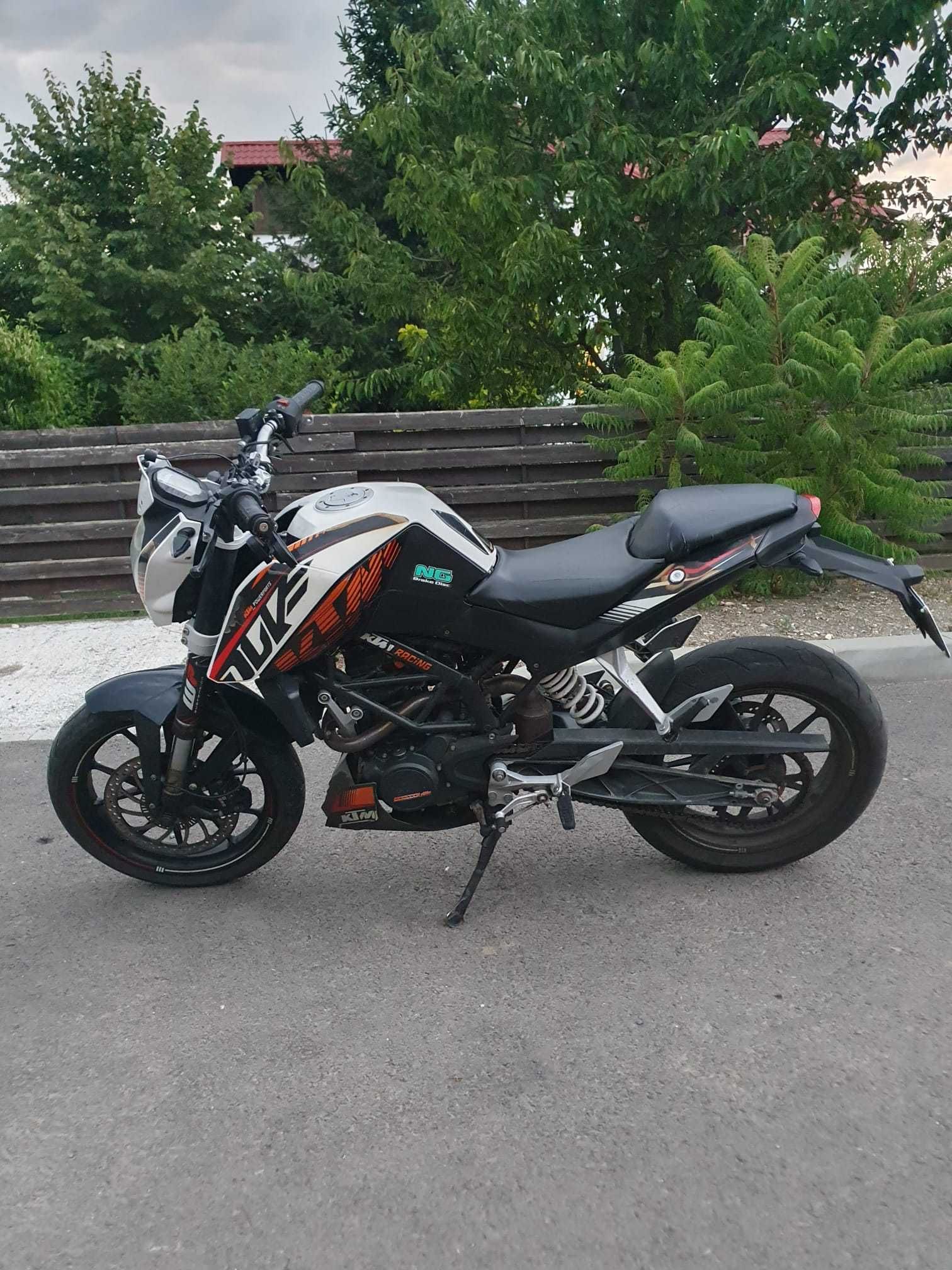 KTM Duke 2019 A1
