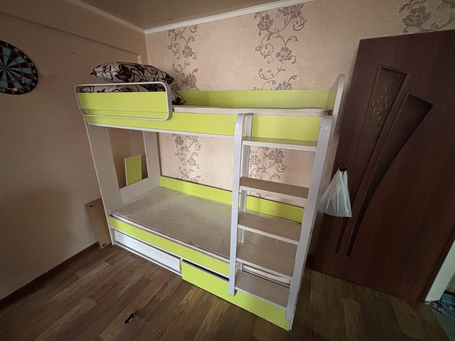 Продам кровать..