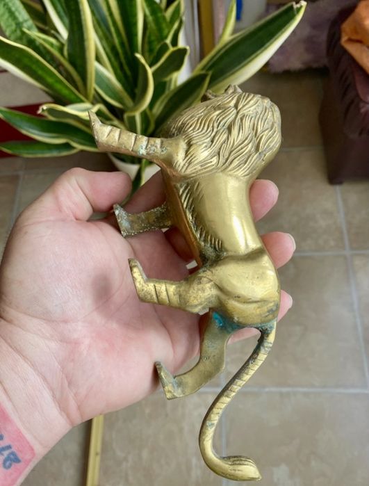 Statueta bronz cu leu, sec XIX, vechi