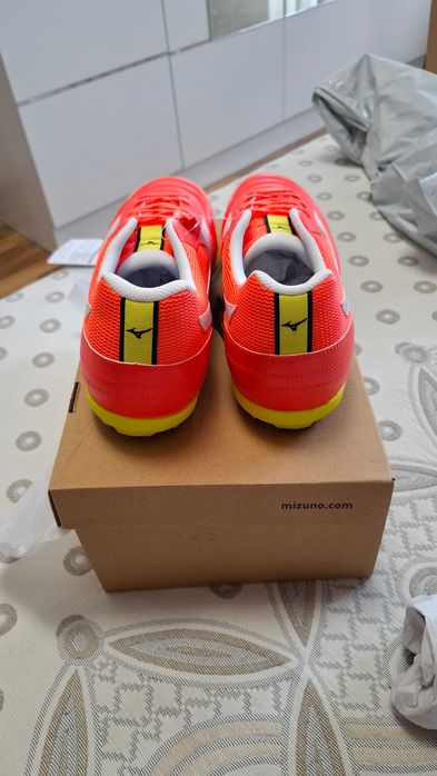 Футболни Стоножки Mizuno 44