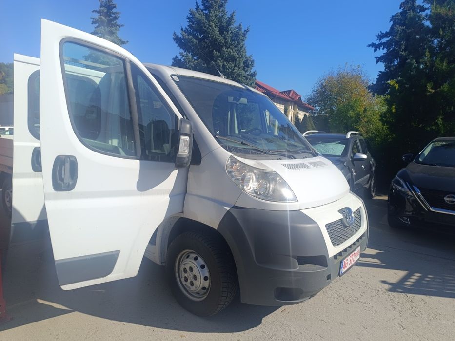 De vânzare Peugeot boxer 7locuri +bena de 3metri,RAR efectuat ,