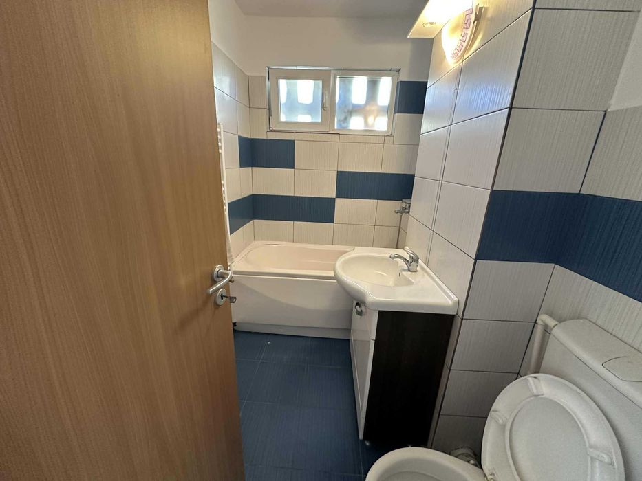 Propietar apartament 2 camere, 54 mp etaj 3 aproape de Sfopping City