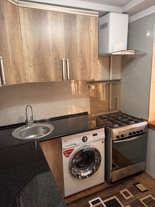 Продается своя 3-х комнатная квартира