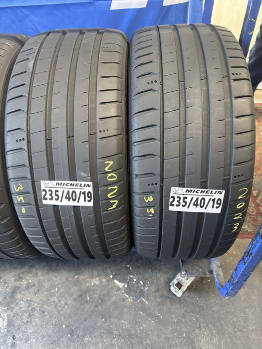 235/40/19 Michelin