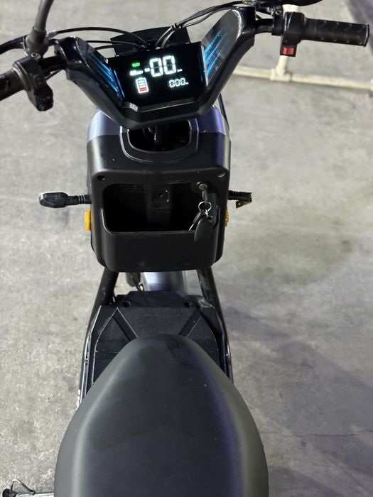 Skuter sroshni sotiladi