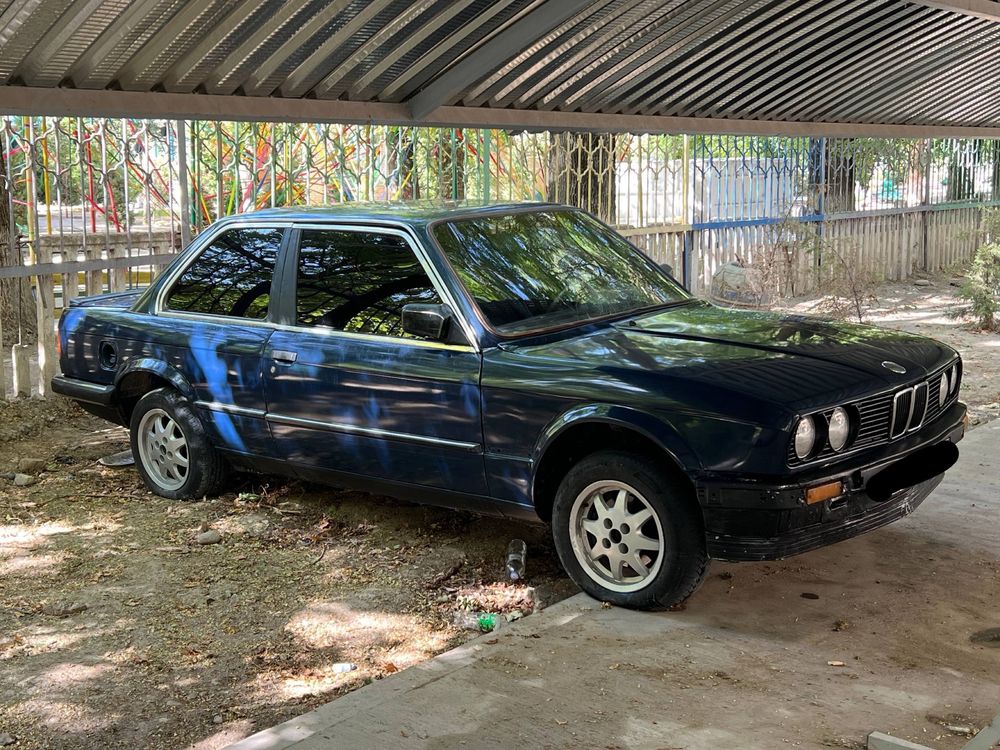Bmw e 30 cupe 1986