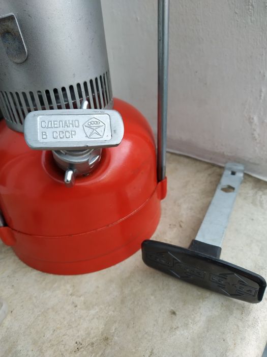 Руски примус шмель