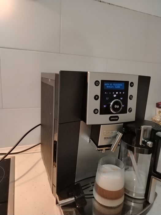 Espressor delonghi perfecta