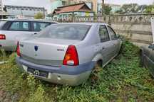 Broasca capota portbagaj Dacia Logan prima generatie